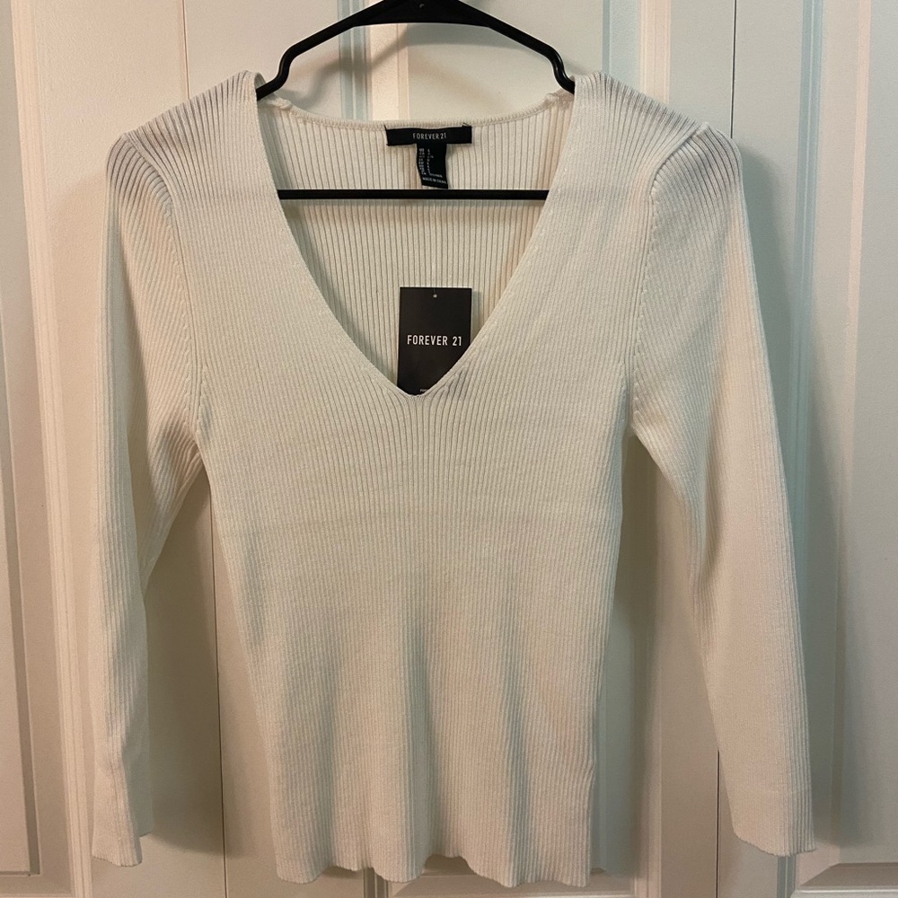 NWT ribbed, sexy v-neck sweater